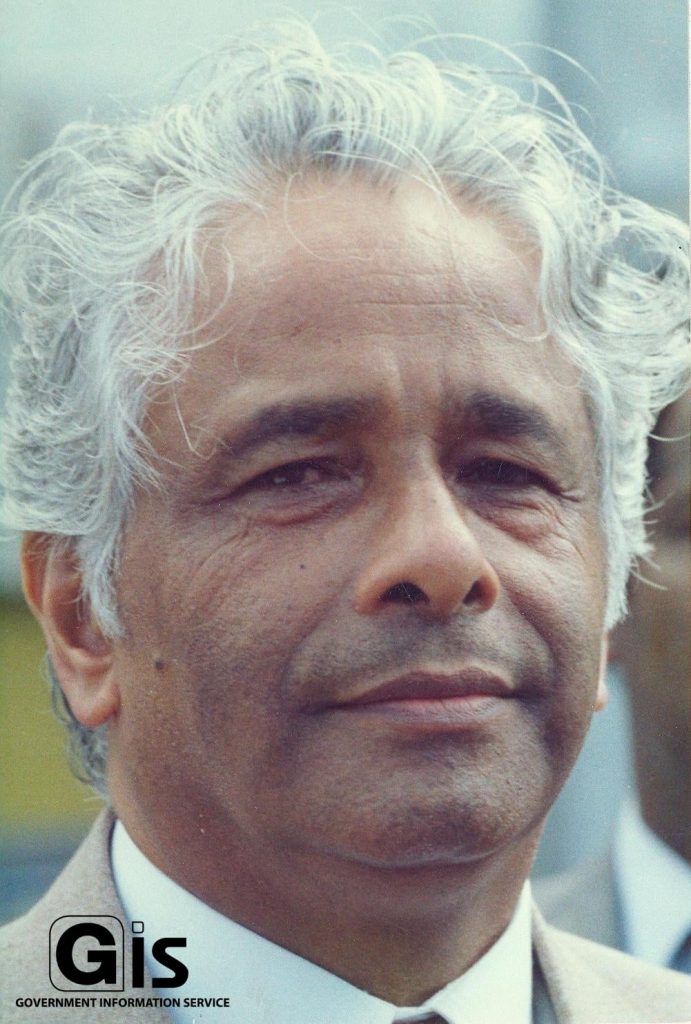 Le Xournal La naissance du Mouvement Socialiste Militant…