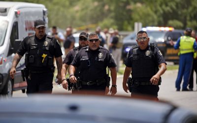 Etats-Unis: au moins 19 morts, dont 18 enfants, dans une fusillade dans une école du Texas