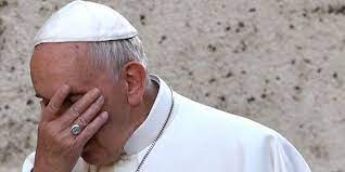 Le pape pleure en public en évoquant l’Ukraine « martyrisée»